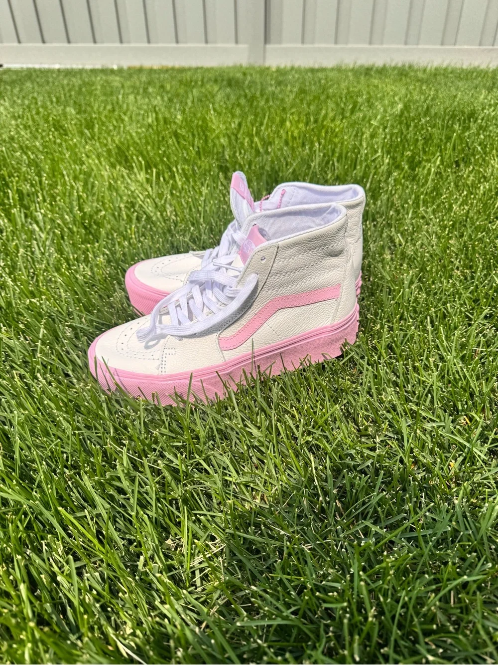 Women’s Barbie hightop Vans size 8 Limited edition